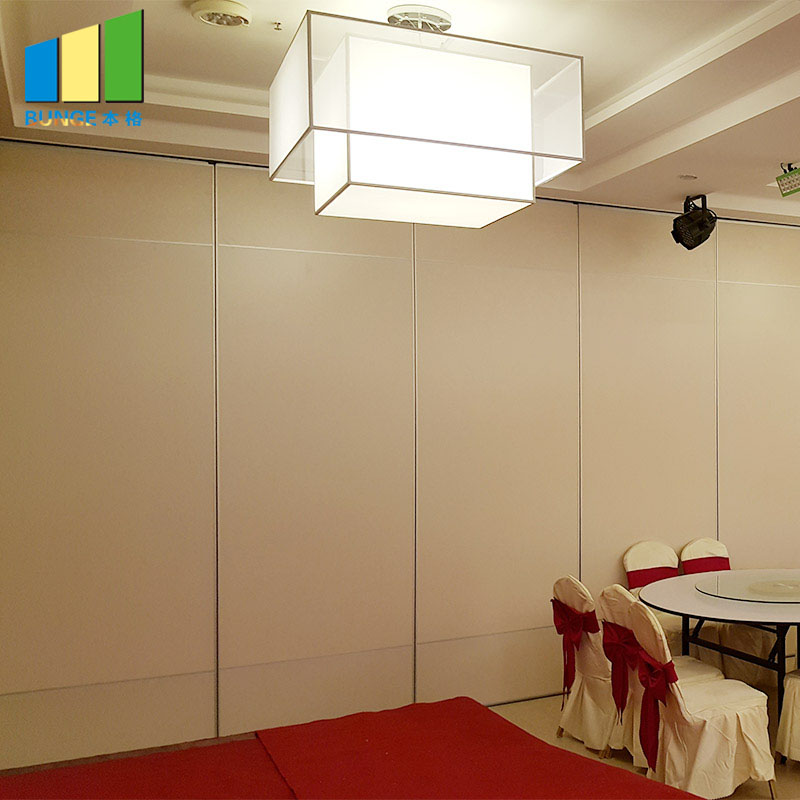 shopping list; taking a bit of the \'heave-ho\' out of moving jobs - temporary room dividers