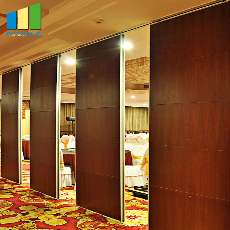 how to decorate a long, narrow room - room divider wall
