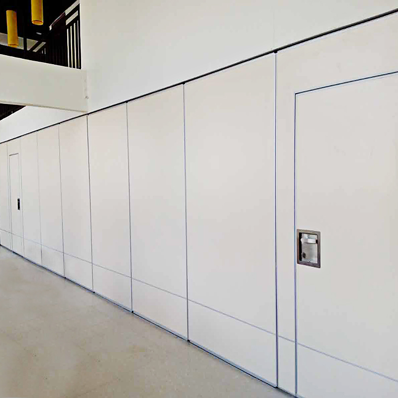 Nostalgia, chic mix well in Sunny Isles - sliding room dividers